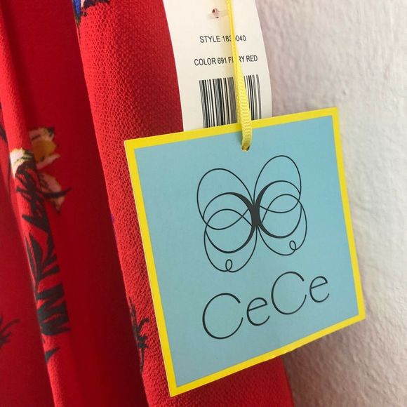 CeCe by Cynthia Steffe Cap Sleeve Floral Blouse M - Picture 4 of 6